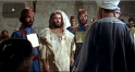 View Jesus é ridicularizado e interrogado